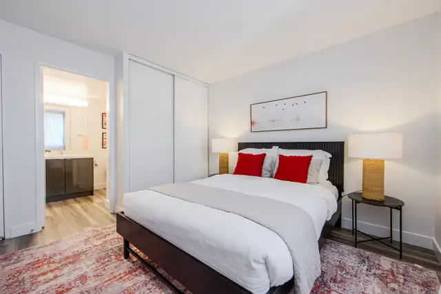 Two Bedroom Apartment for Rent - 15 Martha Eaton Way in Long Term Rentals in Markham / York Region - Image 15