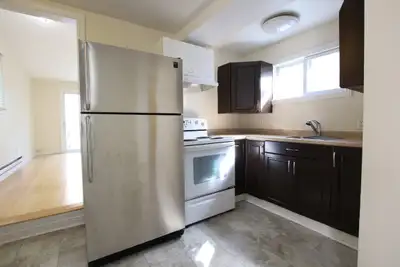 Cute 1Bdm Apt near Little Italy, Private yard, In Suite Laundry!