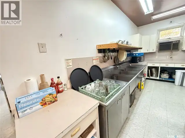 303 1st AVENUE E Gravelbourg, Saskatchewan in Commercial & Office Space for Sale in Moose Jaw - Image 22