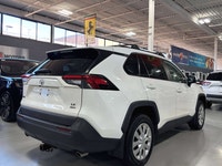FEATURING : AWD, ROOF RACK, WEATHERPROOF FLOORMATS, MULTI DRIVE AND TERRAIN MODES, LANE TRACING ASSI... (image 3)