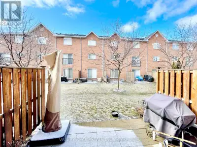 Elevate your living experience at 4-2788 Eglinton Avenue East, a premier rental offering that redefi...