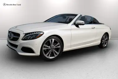 ** CABRIOLET ** SEULEMENT 36,000 KM !! ** Ensemble Haut de Gamme, Systeme d'eclairage a DELs actifs,...