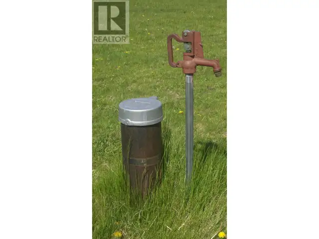 7597 NORTH POINT ROAD Sheridan Lake, British Columbia in Houses for Sale in 100 Mile House - Image 27