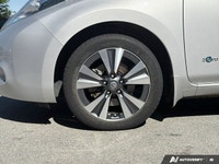 4dr HB SV ... Engine: Electric Other Equipment Electric Motor,Front Wheel Drive,Variable Speed Inter... (image 8)