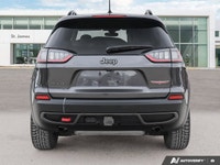 * 9-speed automatic transmission and Jeep's Active Drive II 4x4 system * Selec-Terrain System: Inclu... (image 3)