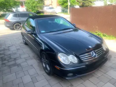 CLK 500…. VOITURE PROPRE….. ENTRIEN DU TOIT VIENT D'ÊTRE FAITE….. PAS DE ROUILLE….. PRÊTE À PROFITER...