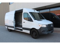 2021 MERCEDES SPRINTER 2500 -- 170 FULL SIZE -- HIGH ROOF -- ECONOMICAL DIESEL ENGINE !!! 3 SEATER!!... (image 7)