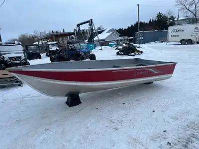 2025 LUND WC 14 LUND WC 14 2025 Chaloupe WC-14 2025 à vendre Longueur : 14'6'' Capacité moteur : 25H...