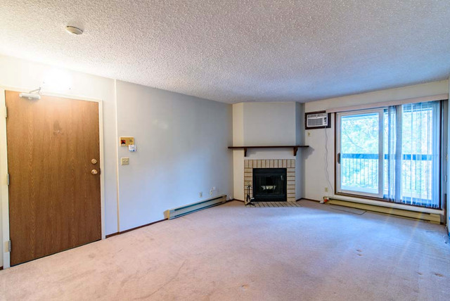 Chancellor Estates - 2 Bedroom Apartment for Rent in Long Term Rentals in Winnipeg - Image 3