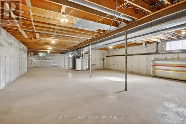 2772 HARBISON ROAD Ottawa, Ontario in Houses for Sale in Ottawa - Image 39