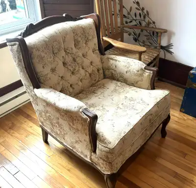 Chaise de lecture vintage, View more