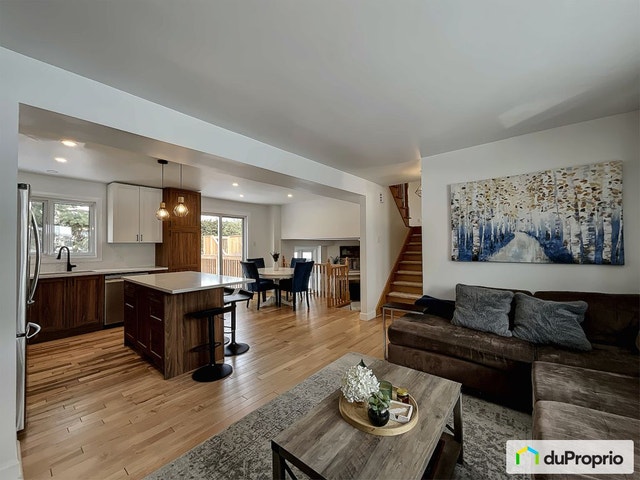 $899,500 - Split Level for sale in Candiac — photo 3