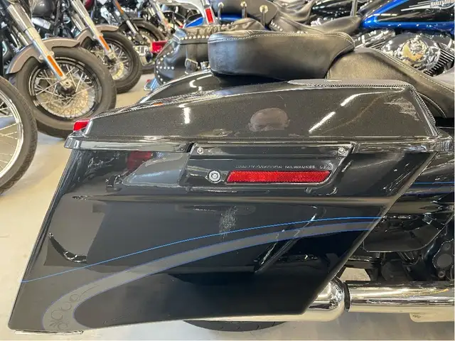 2013 Harley-Davidson CVO Road King 110TH ANNIVERSARY CVO/110 TWI in Street, Cruisers & Choppers in North Bay - Image 20