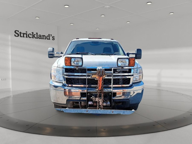 2013 CHEVROLET SILVERADO 3500 in Cars & Trucks in Stratford - Image 3