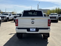 AMVIC Licensed Dealer * Turbo Diesel * Heavy-Duty Automatic Transmission * Gooseneck/5th Wheel Towin... (image 6)