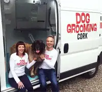 Pet Grooming shop on Wheels!