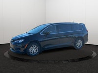 Cloth Bucket Seats, Remote Start System, Heated Front Seats, Heated Steering Wheel, Uconnect 5 W 7 D... (image 3)