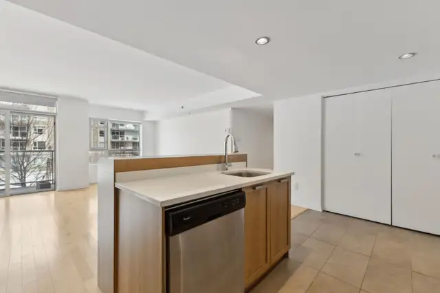 Appartement 2 chambres - 2-Bedroom Apartment in Long Term Rentals in Gatineau - Image 9