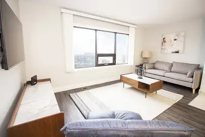 Welcome to 190 Smith Apartments, a vibrant downtown community where urban living meets unparalleled...