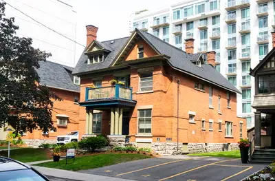 149 MacLaren: Apartment for rent in Centretown