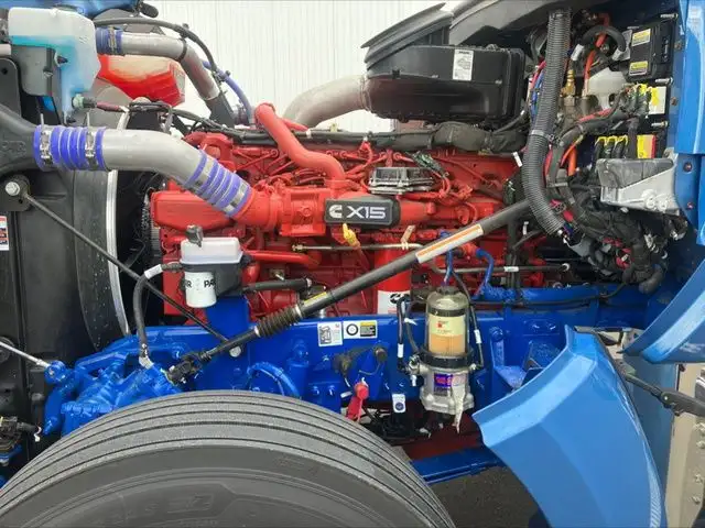 2026 KENWORTH W990 in Heavy Trucks in Moncton - Image 10