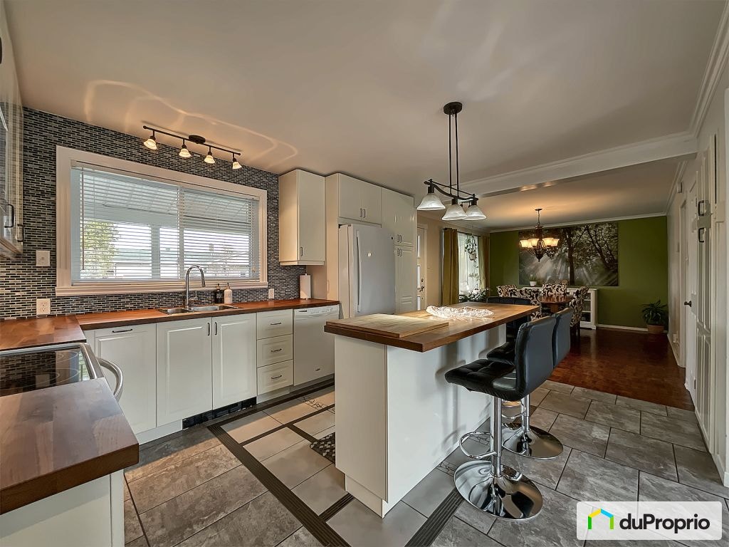 $538,000 - Bungalow for sale in Salaberry-De-Valleyfield — photo 3