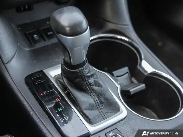 2015 Toyota Highlander LE | Heated Seats | AWD | Power Tailgate in Cars & Trucks in London - Image 23