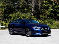 - Sunroof - Heated Seats - Heated Steering Wheel - Bose Audio - Navigation - Rear View Camera - Leat... (image 2)