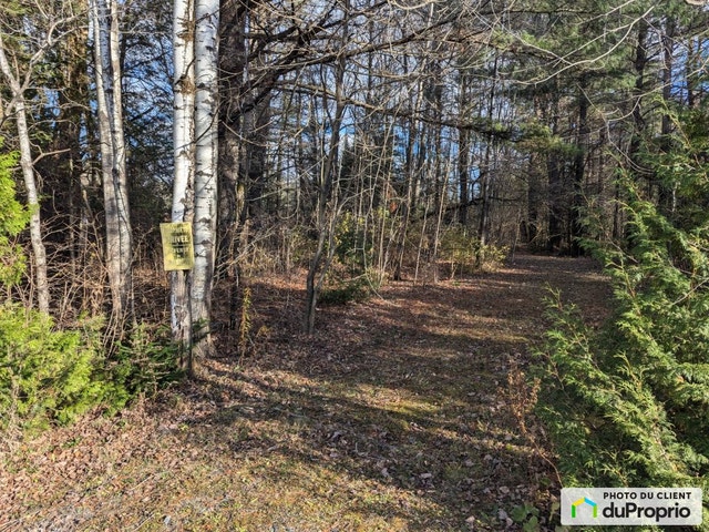 $349,000 - Residential Lot for sale in Cowansville — photo 1