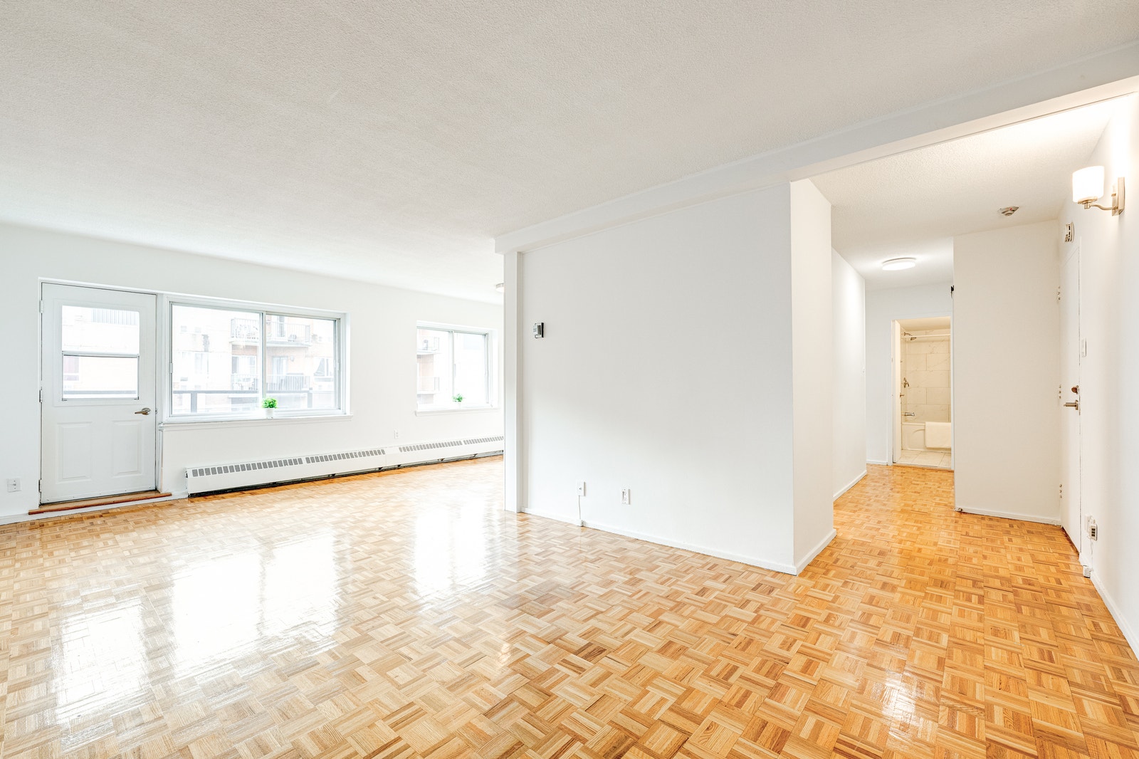 390 Boulevard Cote Vertu Ouest — photo 3