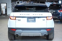 AM/FM Radio, USB Connection, Bluetooth Streaming Audio, Push to Start, Cruise Control, Rear View Cam... (image 5)