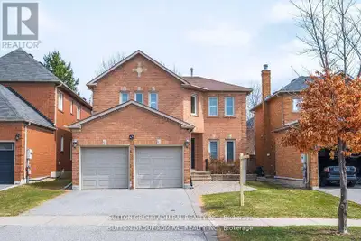45 INGLEWOOD AVENUE Vaughan (Beverley Glen), Ontario