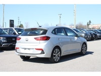 Experience compact practicality, modern features, and excellent efficiency in this 2020 Hyundai Acce... (image 4)