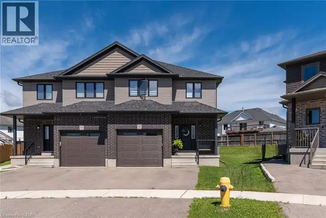 51 CRAB APPLE Court Wellesley, Ontario in Houses for Sale in Kitchener / Waterloo - Image 3