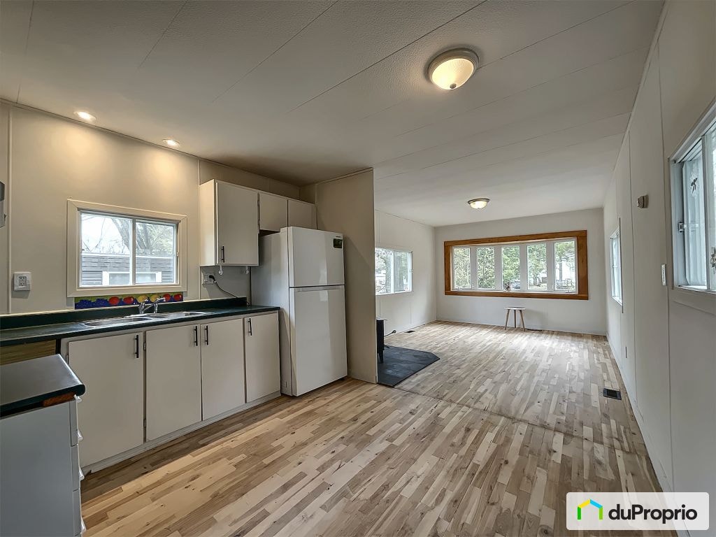 $167,000 - Mobile home for sale in Bromont — photo 2