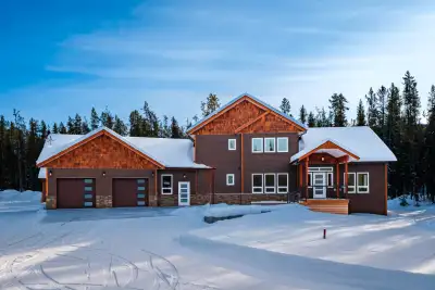 This stunning legacy property offers just under 5,000 sq feet of living area with the perfect blend...