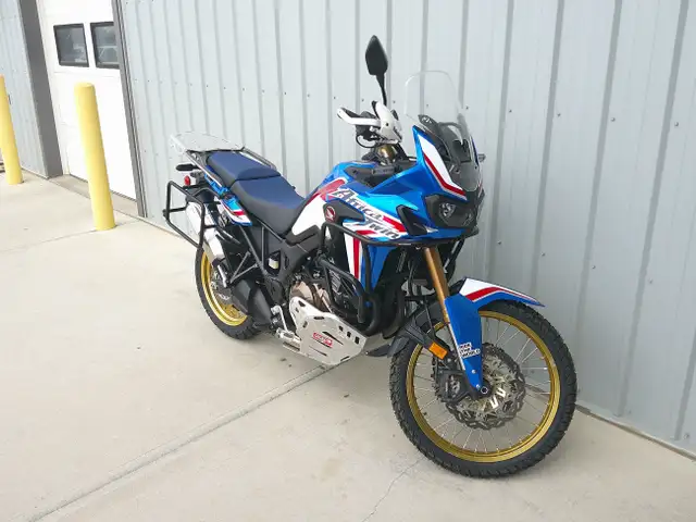 2019 Honda Africa Twin Biweekly $94 OAC  in Sport Touring in Edmonton - Image 3