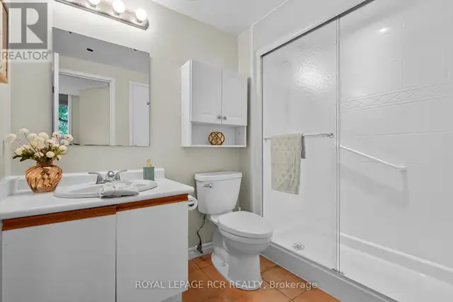 12 - 16 FOURTH STREET Orangeville, Ontario in Condos for Sale in Oakville / Halton Region - Image 11