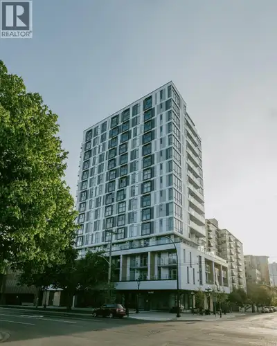 Large 1-bed condo with balcony. Steel & concrete building. Mod. Architecture as art. Construction un...