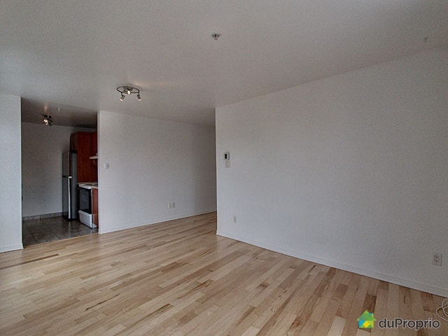 $499,500 - Condominium in Ville-Marie (downtown, old Mtl) — photo 3