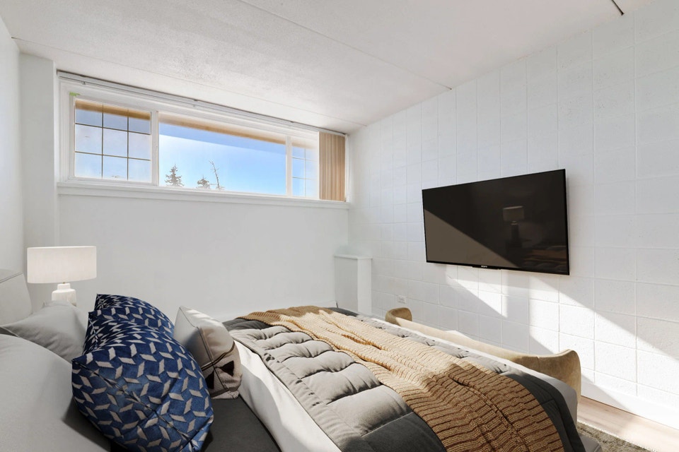 Newly renovated suites available 3