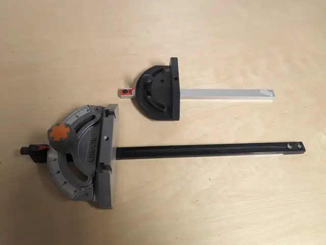 Table saw accessories. in Power Tools in Kitchener / Waterloo - Image 4