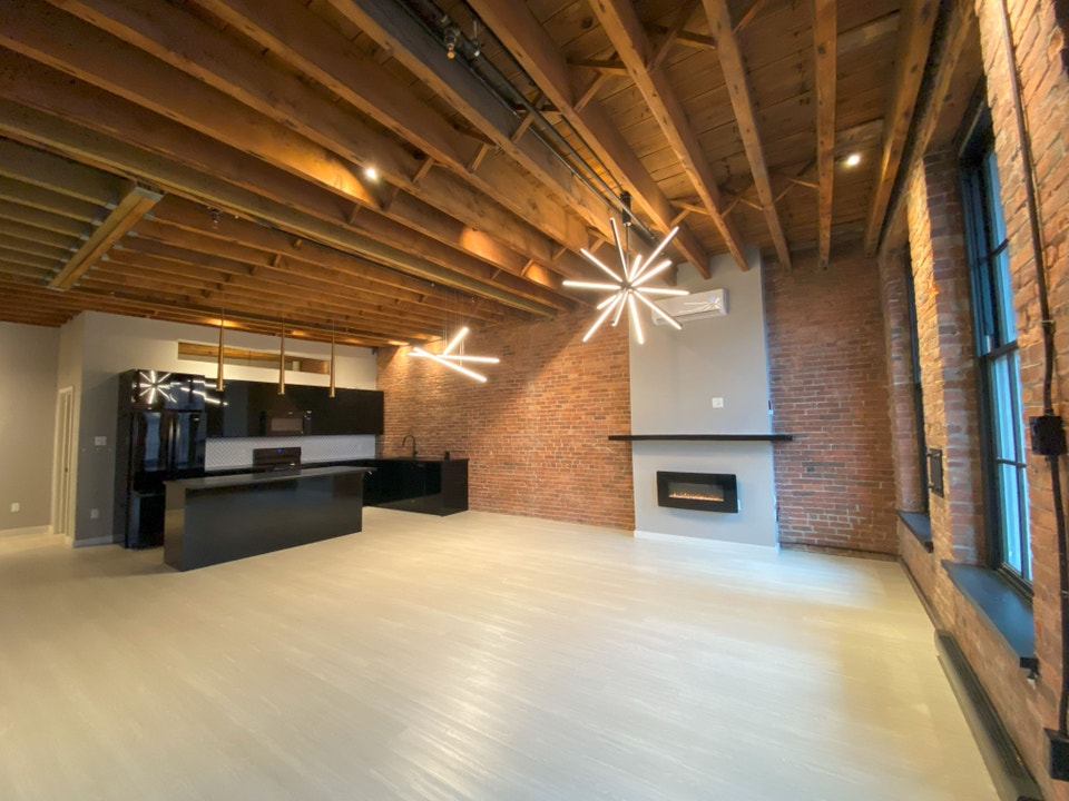 28 King Suite 501 5