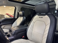 If you're shopping for a proper Super Duty — the kind that delivers luxury, capability, reliability,... (image 6)