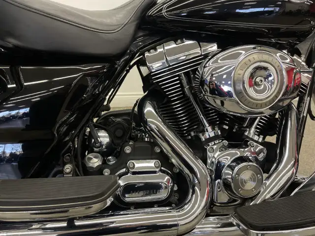 2009 Harley Davidson FLHTC Electra Glide Clsc - V5298 - -Financi in Sport Touring in Markham / York Region - Image 21