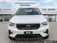 Wonderfully appointed with Charcoal Leather Interior and featuring a full-size Panoramic Sunroof for... (image 8)