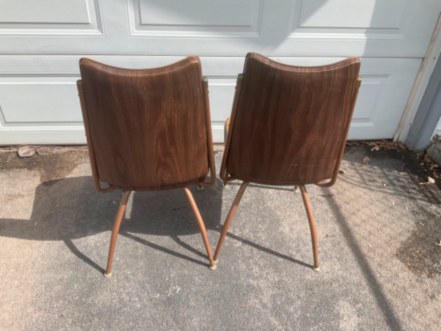 Vintage kitchen chairs in Chairs & Recliners in Regina - Image 2
