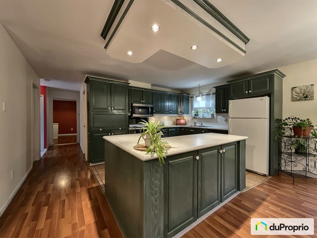 $539,000 - Bungalow for sale in Sawyerville — photo 2
