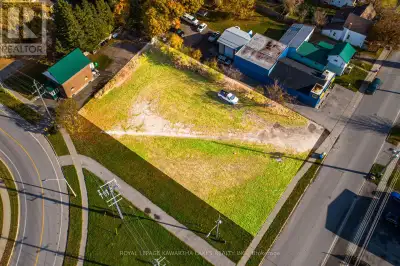 Unique Opportunity! Selling 3 Parcels of Vacant Land As A Package on Victoria Ave S, Close to Colleg...