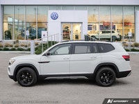 Ready for adventure, this stunning 2025 Volkswagen Atlas Peak Edition in pristine Pure White makes a... (image 2)